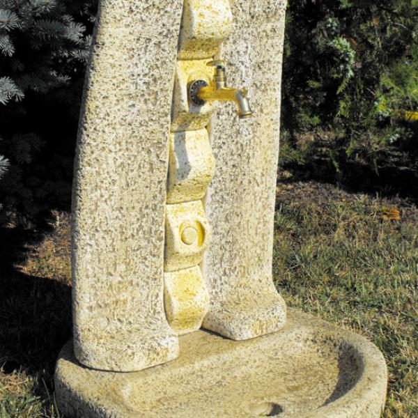 Hullamlazettas Kut 50cm Es Oszloppal 95cm Magas 142 2 Nagy