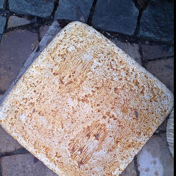 Sziklas Jarolap 4cm Vastagsagban.1